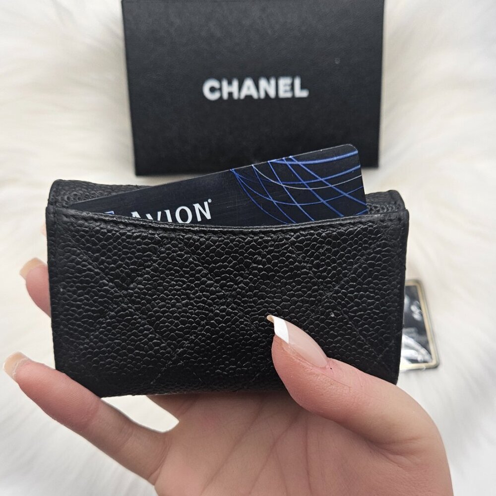 📌SOLD📌 Chanel Quilted Caviar 6 Keycase/Card holder - Picture 6 of 11